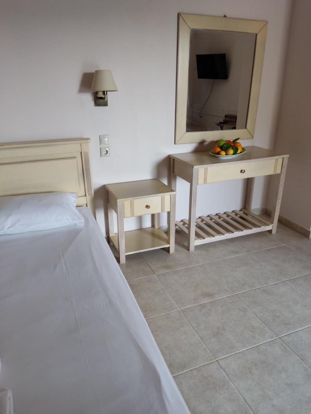 Anesis Village Studios And Apartments Лигия Экстерьер фото