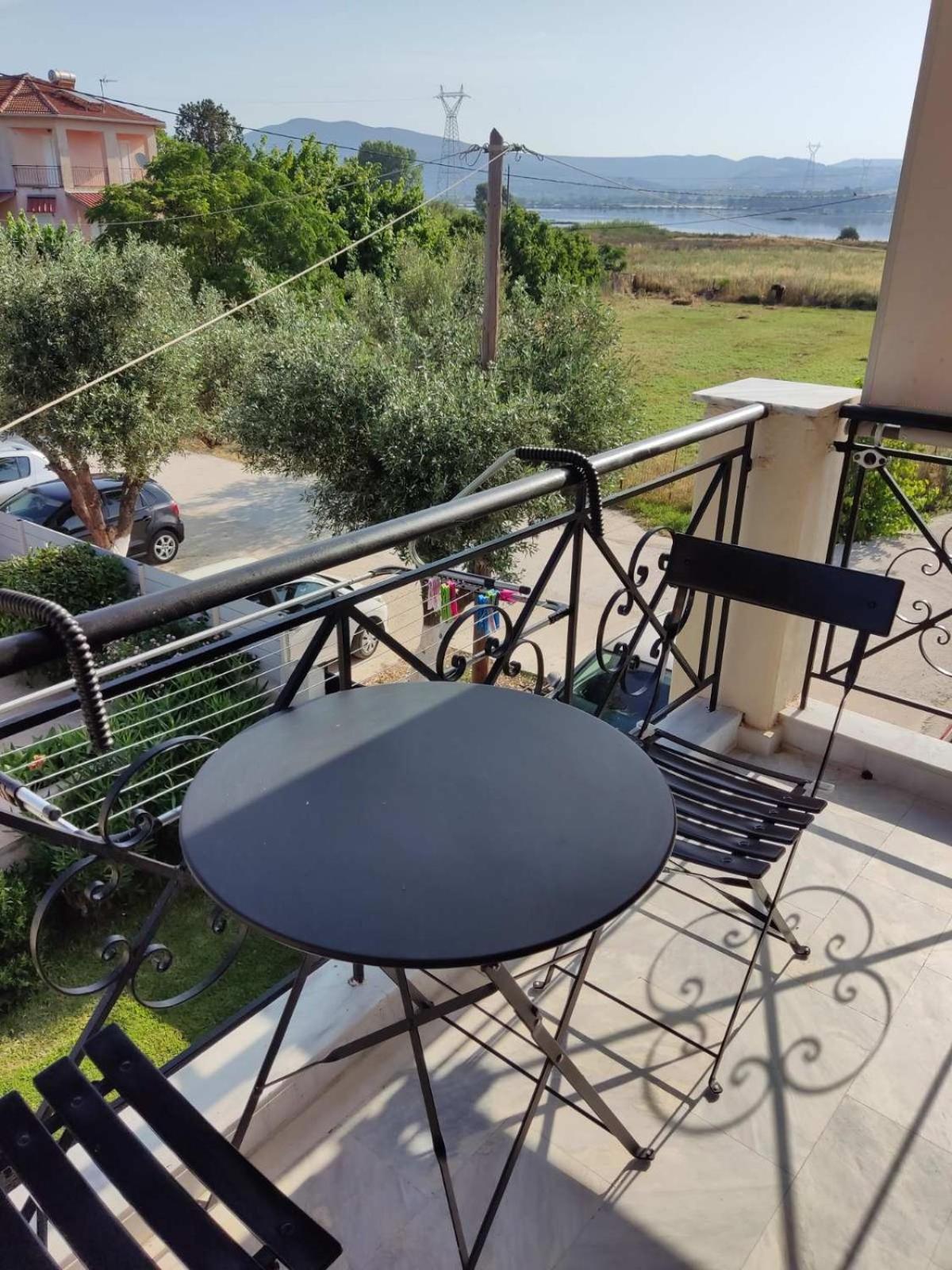Anesis Village Studios And Apartments Лигия Экстерьер фото