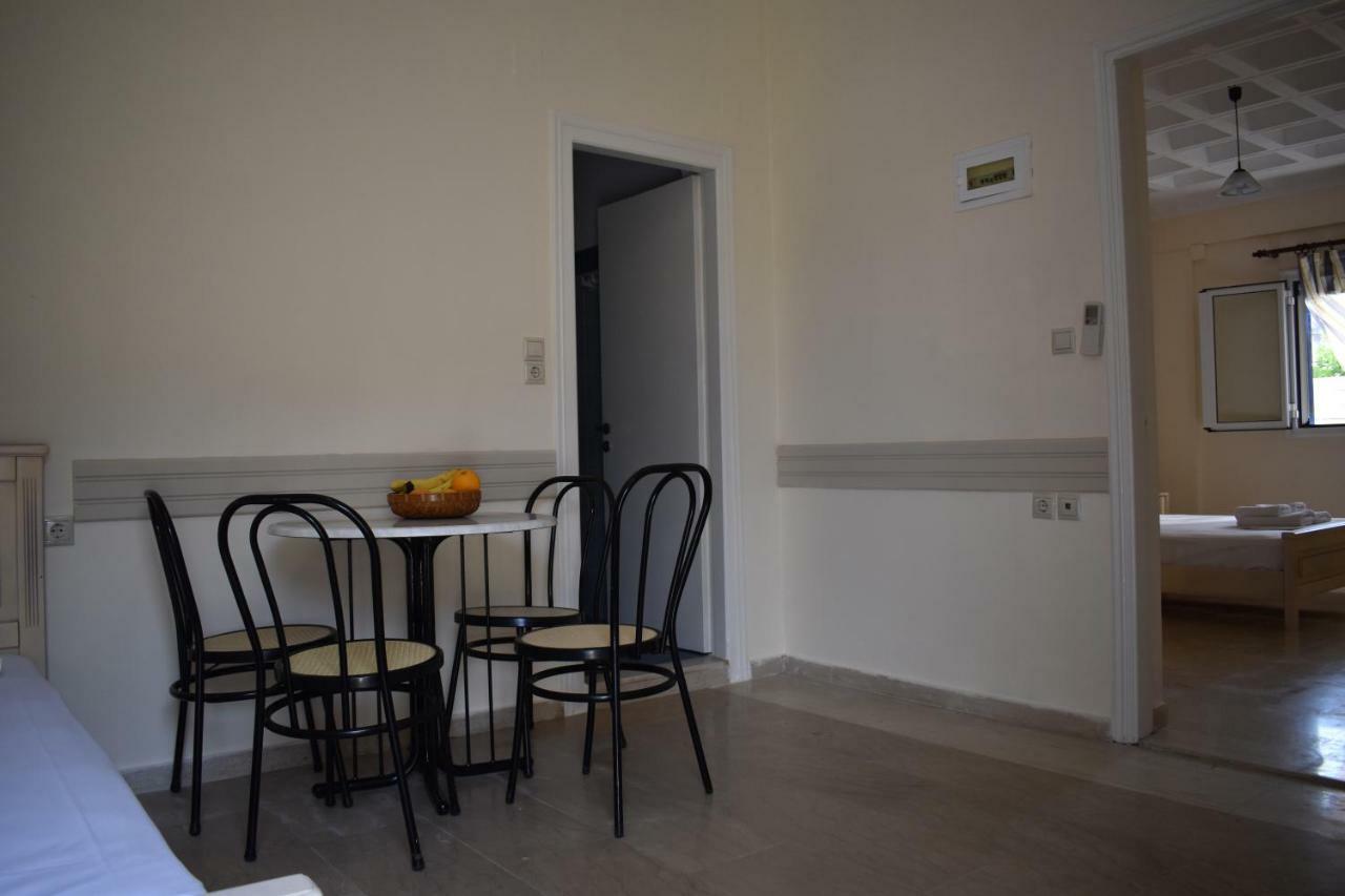 Anesis Village Studios And Apartments Лигия Экстерьер фото